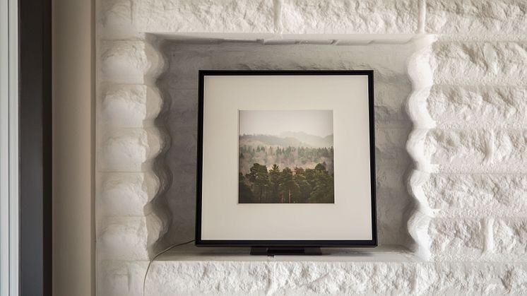 Music_Frame_06_Adam Helbaoui.jpg