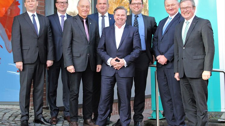 Westfalen Weser Energie-Gruppe wächst weiter –  Neue Gesellschafter aus Lippe und Schaumburg