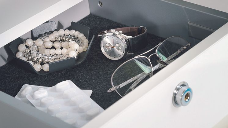 Detail Glow drawer