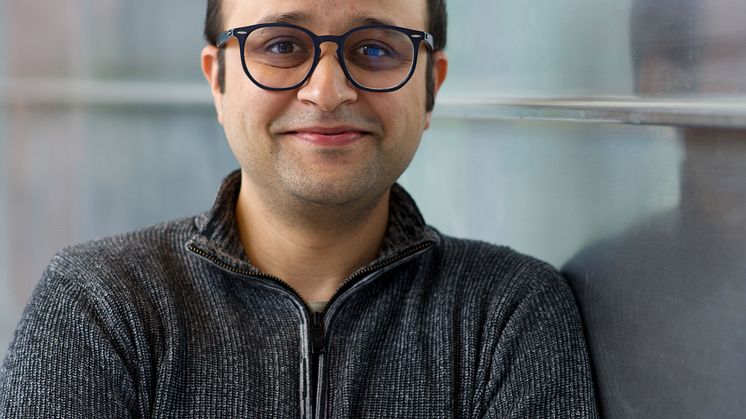 Deepak Raina.jpeg