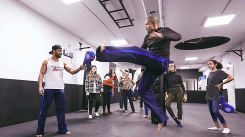  Capoeira – mit dem Weltmeister Mestre Juninho