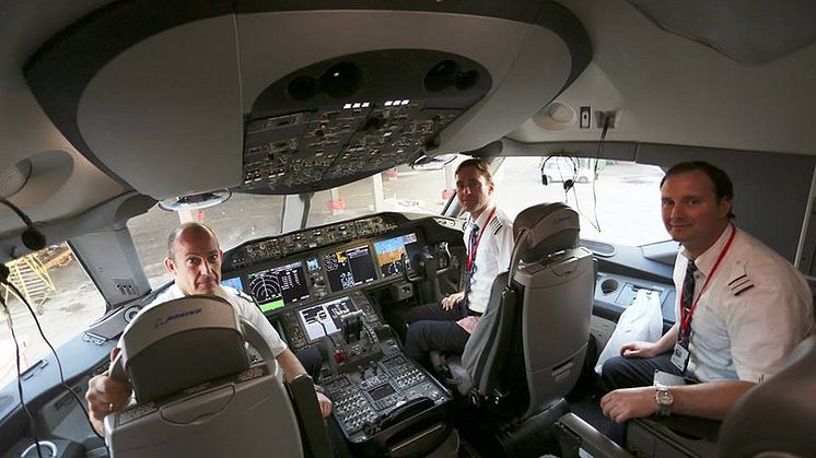 Norwegian Dreamliner Pilots Oakland - Oslo Inaugural