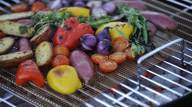 De alltid så populära Grillkorgarna och Grillnäten har nu fått en somrig prissänkning!