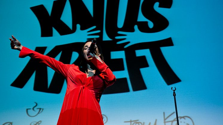 Medina til Knus Kræft koncert