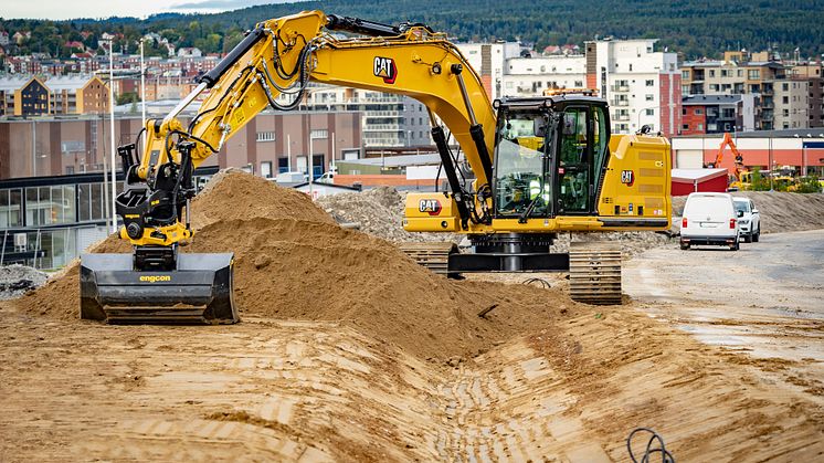 Cat_323_engcon_2023