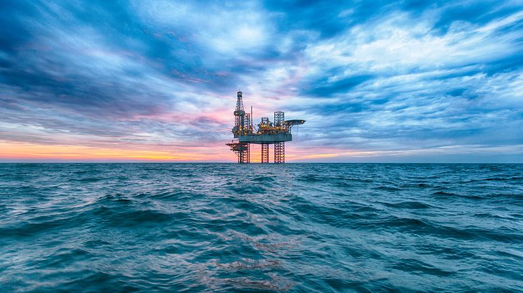 For tredje kvartal på rad er det Olje & Gass-sektoren som sier de skal ansette flest av industrisektorene, viser ManpowerGroups arbeidsmarkedsbarometer. Foto: Istockphoto/nielubieklonu