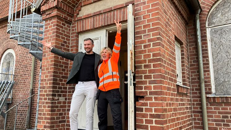 kommunstyrelsens ordförande Stefan Pålsson (S) är glad över att My Feldt har köpt Maredsgården för att bygga en ny verksamhet i huset och den omkringliggande trädgården.
