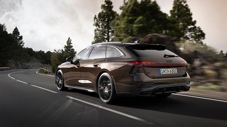 Audi A6 Avant (Madeirabrun)