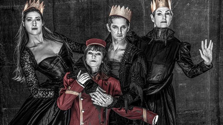 Drottning inuti, en sagolik opera för ditt inre rikes säkerhet gästar Folkoperan i april 2025. Foto: Mats Bäcker