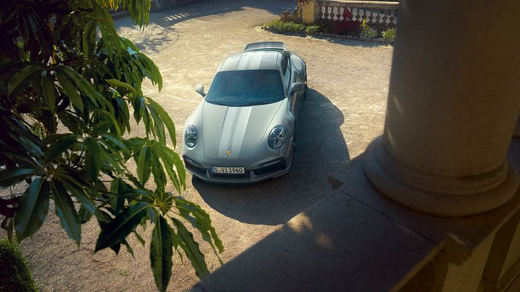 05_911_Sport_Classic