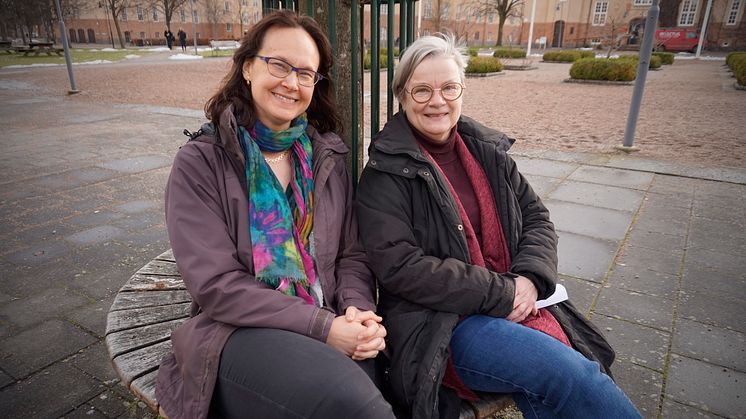 Pernilla Garmy och Anita Bengtsson Tops menar att det finns en kunskapslucka vad gäller bemötandet av hbtq-föräldrar, och att forskning är viktig så att vårdpersonalen blir bättre i sitt bemötande.