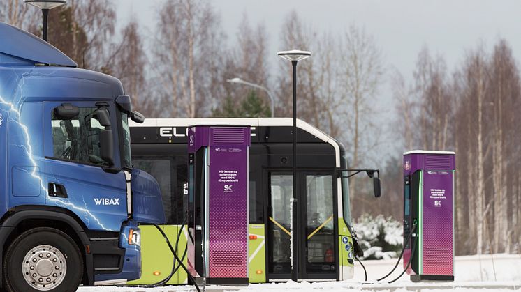 Skellefteå Kraft öppnar norra Sveriges första publika snabbladdare för tunga transporter