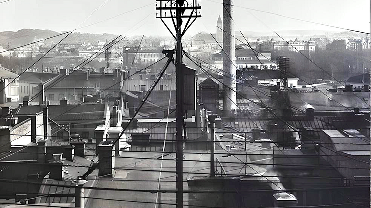 Elledningar i luften i början av 1910-talet - Foto - Elyseum.png
