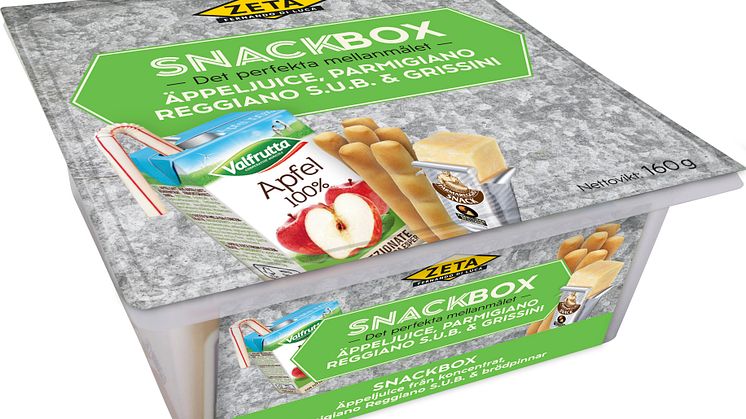 Zeta Snackbox innehåller Parmesan samt grissini och finns i två varianter, med äppeljuice eller fruktsmoothie.