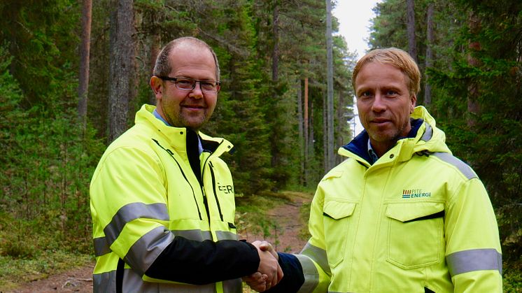 Magnus Karlsson, Vd Exeri och Jörgen Andersson Strand, chef elnät på PiteEnergi