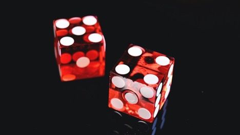 Effektiva PR-skrivtips för casinosajter - Så når du ut till spelare