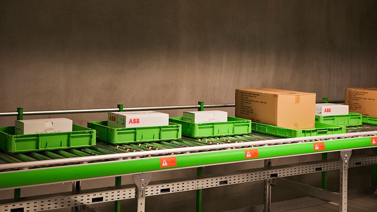 I Sverige ökade paketvolymen från näthandeln med hela 58 procent jämfört med förra året