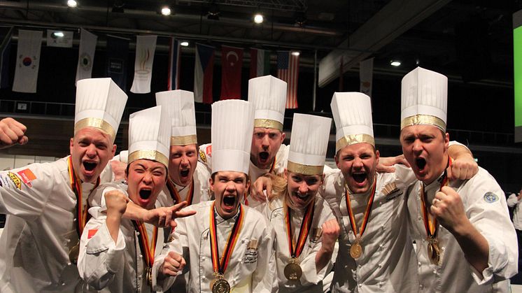 Zeta gratulerar Sveriges juniorkocklandslag till OS-guld