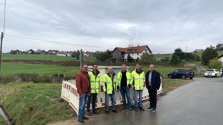 20231019_Patersdorf-Anlieferung-digitale-Ortsnetzstation_Foto-Bayernwerk-Netz