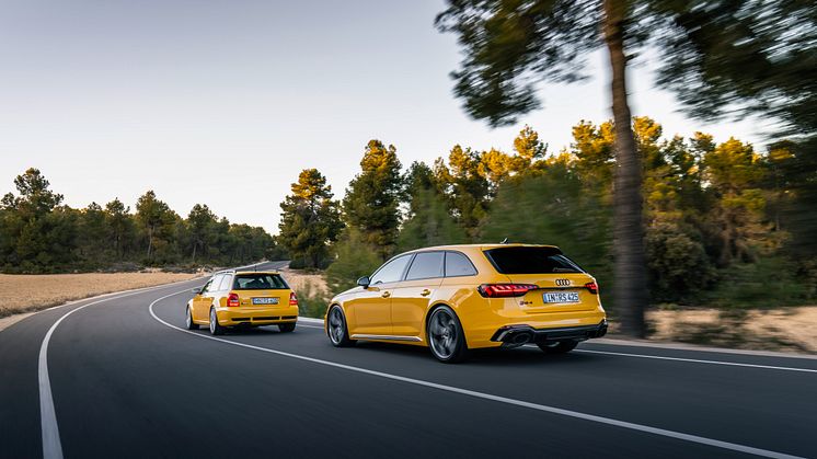 Audi RS 4 Avant edition 25 years og Audi RS4 Sport