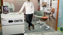 CDW Stand TE f.jpg