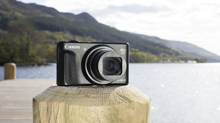 PowerShot_SX740_HS Ambient Black FSR Pier
