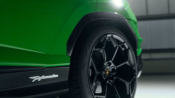 Urus Performante