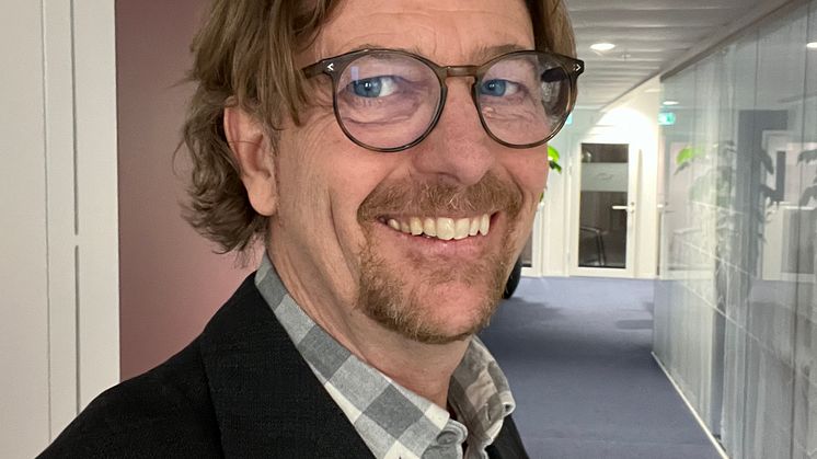 Jonas Bygdeson på kontor.JPG