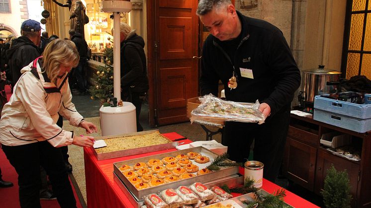 Großer Erfolg: Bärenherz-Weihnachtsbasar 2015