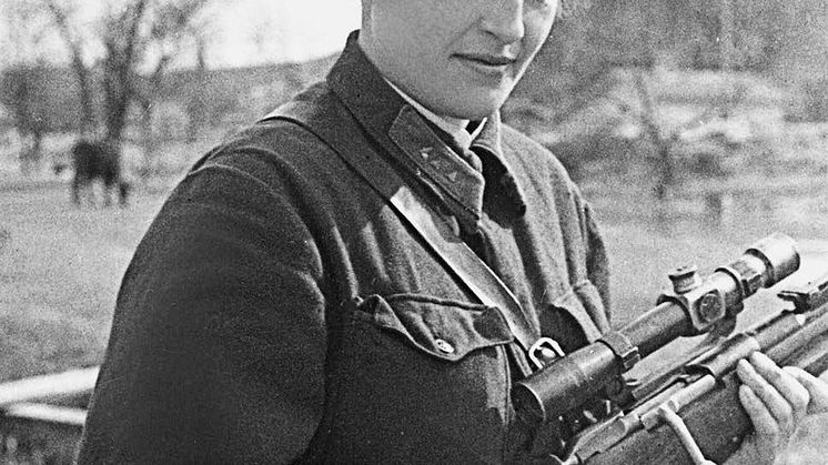 Fanjunkare Ljudmila Pavlitjenko, mars 1942 i Sevastopol. 