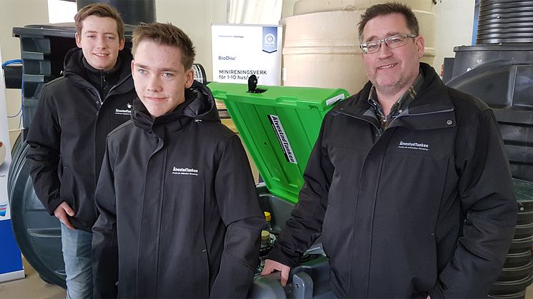 Mats driver Älvestadtanken tillsammans med sönerna John och Carl