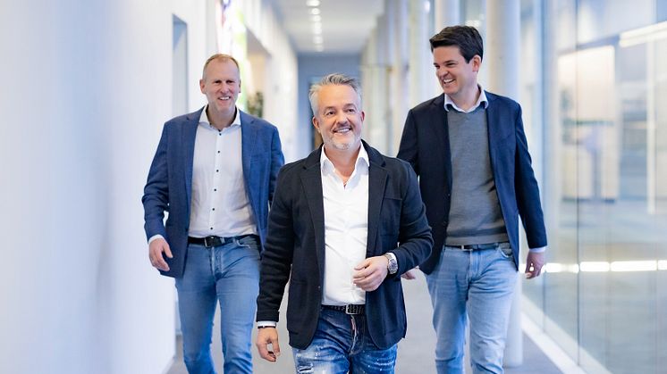 Fressnapf-Gruppe knackt vier Milliarden Euro - v. l. n. r. Christian Kümmel (CTO), Torsten Toeller (Gründer und Inhaber), Dr. Johannes Steegmann (CEO)