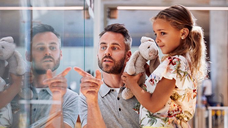 brand-airport-kids-family-01-full