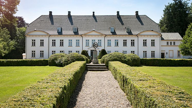 Schloss_zentral.jpg
