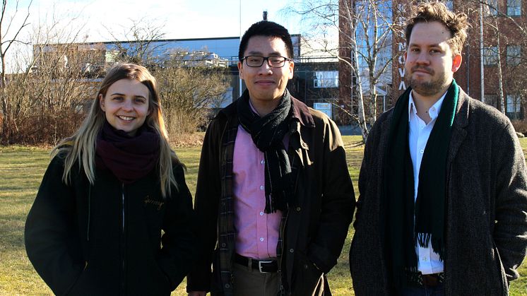 Hanna Persson (jurist), Simon Ha (civilingenjör) och Fabian Lundmark (industridesigner) har genom ett s.k. ToY-projekt hos Krinova tagit fram en modell för framtidens badhus. 