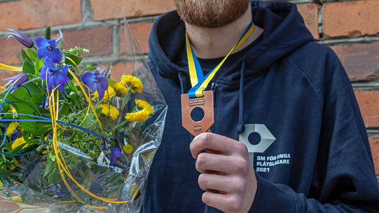 Loke Bodén tog SM-brons i plåtslageri 2021.