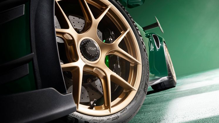 Porsche 911 GT3 RS Manthey Kit
