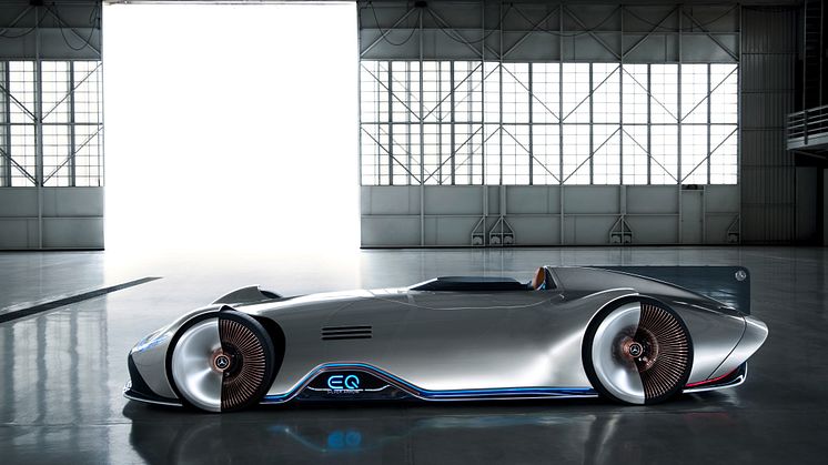 Vision EQ Silver Arrow 
