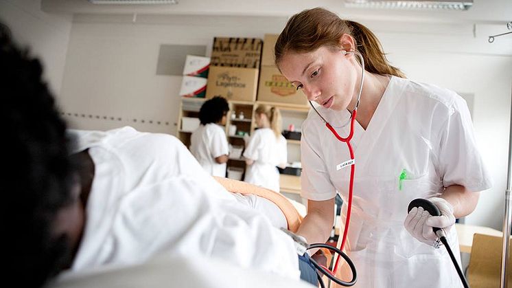Pressinbjudan: patientsäkerhet och morgondagens sjuksköterska 