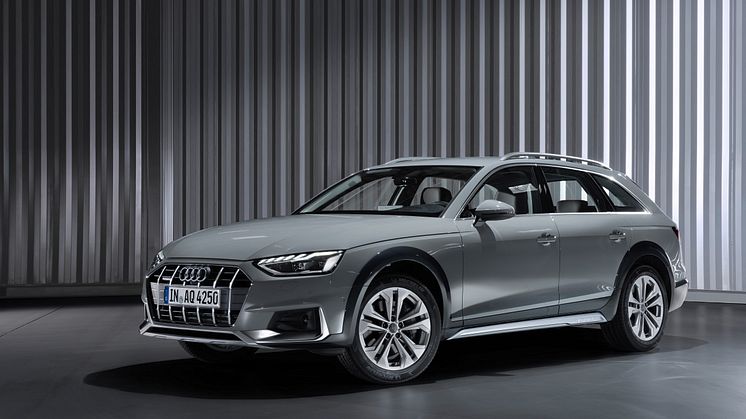 Audi A4 allroad quattro (terragrå)