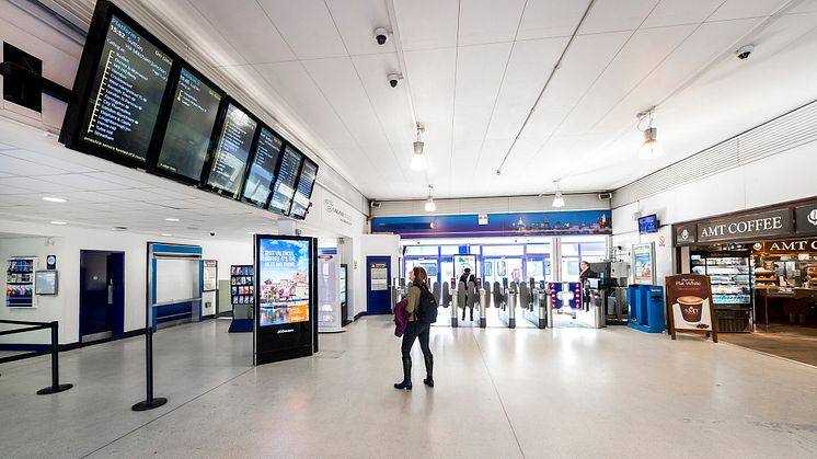 Concourse 300 dpi