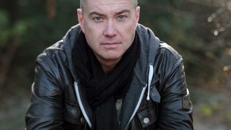 International gefeierter Creative Director Kim Gavin ist kreativer Kopf der neuen HOLIDAY ON ICE Show