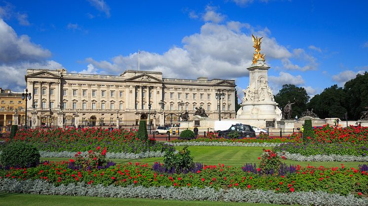 Royal Garden Party invitation recognises services to education