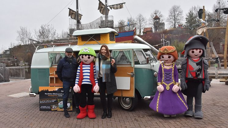 Übergabe VW T1_PLAYMOBIL