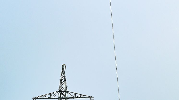 20230519_Helikoptereinsatz Leitungserneuerung_hoch