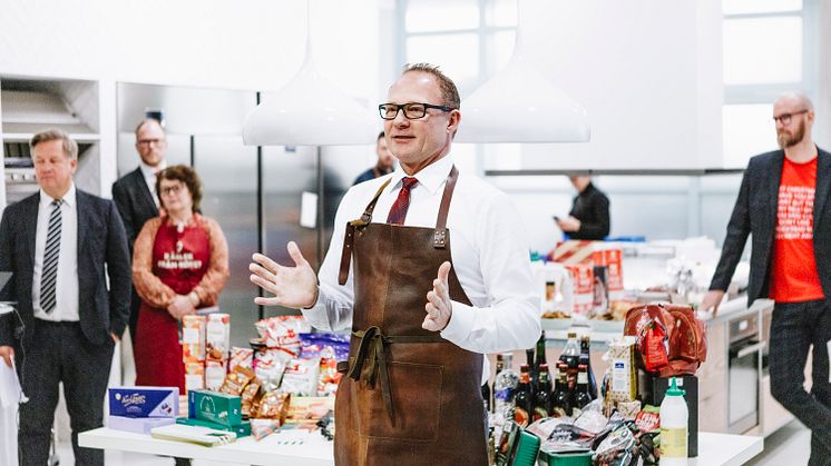 Livsmedelsföretagens vd hälsar välkommen till julmatspressträffen