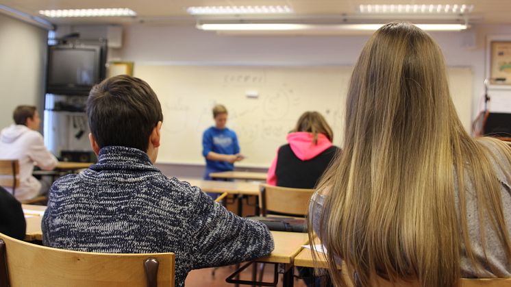 Skolkommunerna i Fyrbodal står och stampar