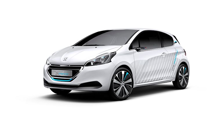0,2-litersbilen Peugeot 208 HYbridAir_04