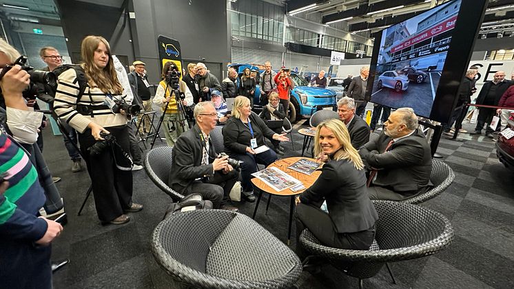 Nina Selander, Peter Dahl and Jihad Mohammad interviewed by swedish media