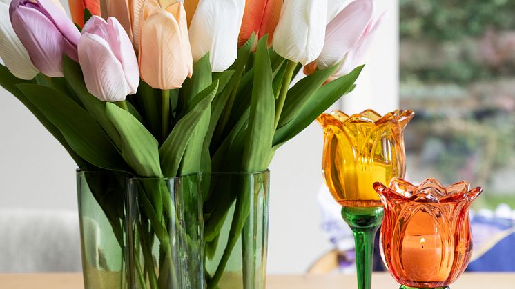 Rusta_2025_S1_decoration_Tulips_vase_Holly-I.jpg